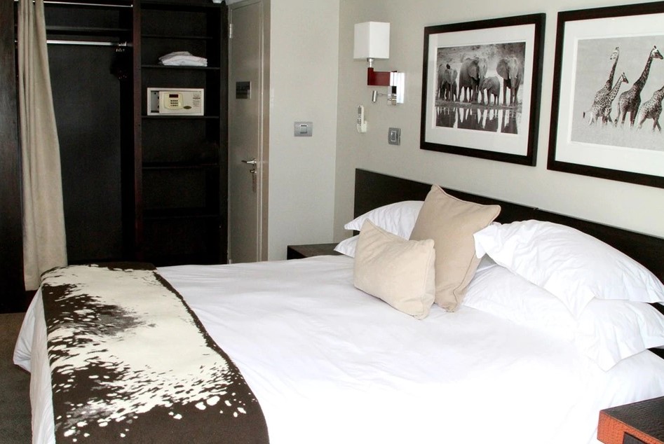 AmaWaterways River Cruises - Zambezi Queen - SB Cabin .jpg
